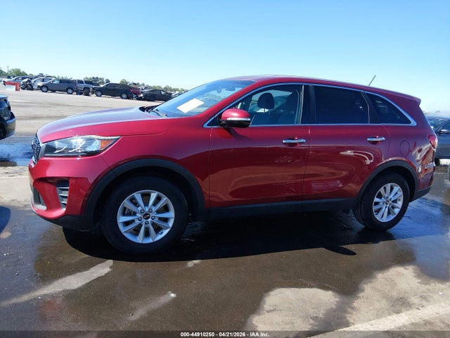 44910250 :رقم المزاد ، 5XYPG4A35KG510559 vin ، 2019 Kia Sorento 2.4l Lx مزاد بيع