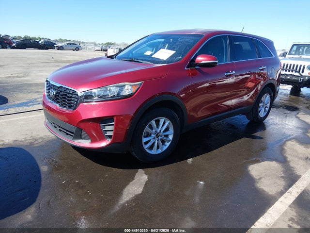 44910250 :رقم المزاد ، 5XYPG4A35KG510559 vin ، 2019 Kia Sorento 2.4l Lx مزاد بيع