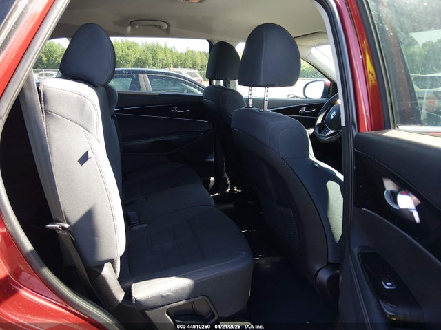 44910250 :رقم المزاد ، 5XYPG4A35KG510559 vin ، 2019 Kia Sorento 2.4l Lx مزاد بيع