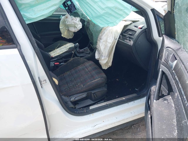Продажа на аукционе авто 2019 Volkswagen Golf Gti 2.0t Autobahn/2.0t Rabbit Edition/2.0t S/2.0t Se, vin: 3VW6T7AUXKM006946, номер лота: 44910259