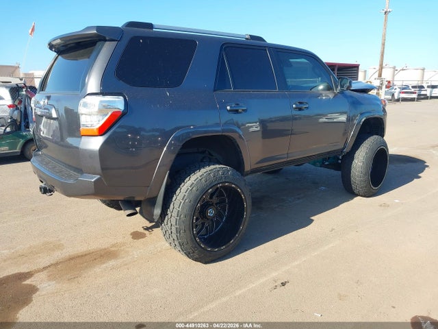 Продаж на аукціоні авто 2021 Toyota 4runner Sr5, vin: JTEMU5JR1M5905934, номер лоту: 44910263