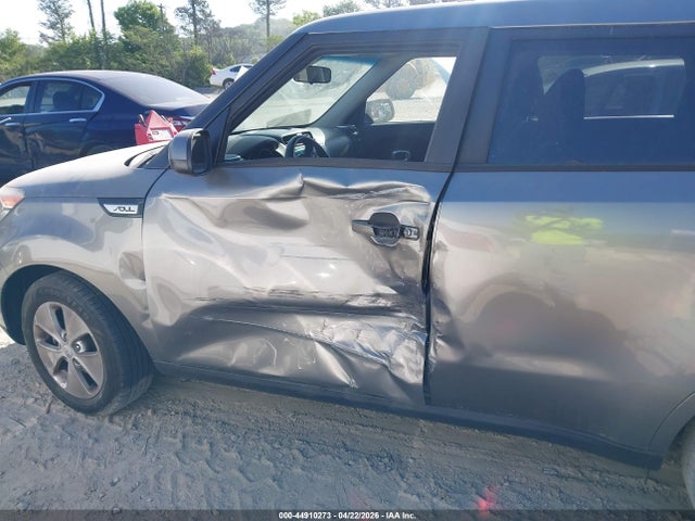 44910273 :رقم المزاد ، KNDJN2A22G7352807 vin ، 2016 Kia Soul مزاد بيع
