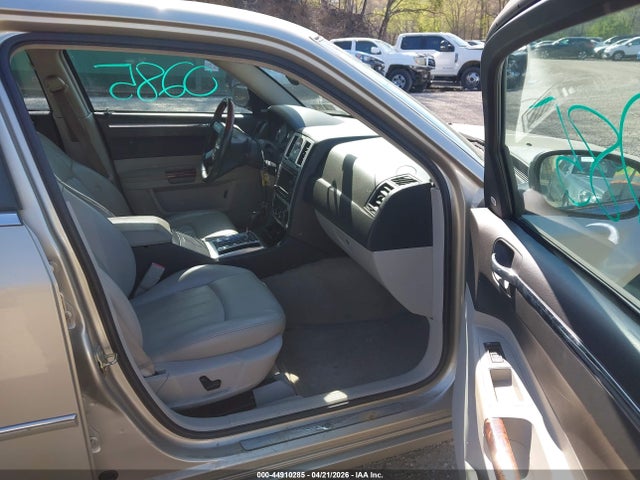 Aukcja sprzedaży 2006 Chrysler 300c, vin: 2C3KA63H16H524504, numer aukcji: 44910285