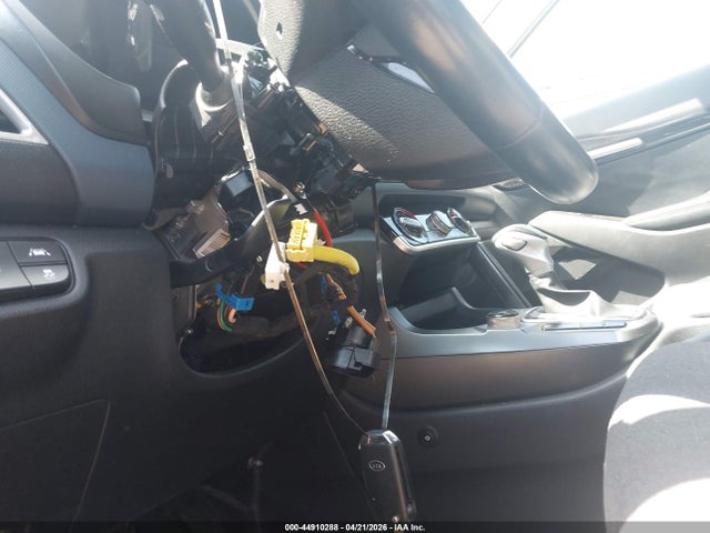 Продажа на аукционе авто 2021 Kia Seltos S, vin: KNDEU2AA8M7148231, номер лота: 44910288