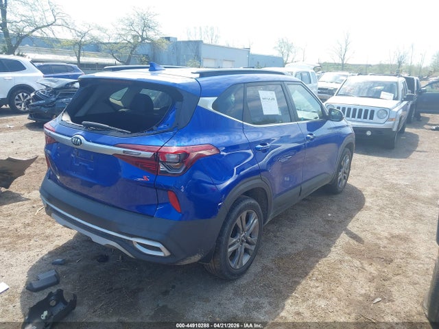 Продажа на аукционе авто 2021 Kia Seltos S, vin: KNDEU2AA8M7148231, номер лота: 44910288