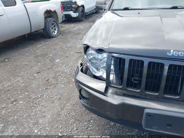 2005 Jeep Grand Cherokee Laredo მანქანა იყიდება აუქციონზე, vin: 1J4GR48K45C630850, აუქციონის ნომერი: 44910295