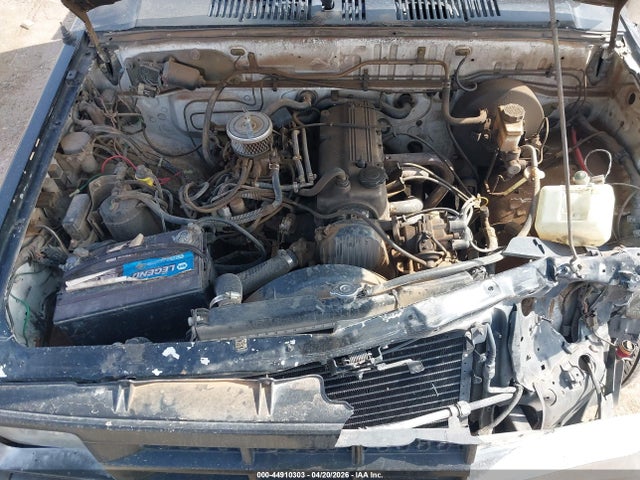 Продажа на аукционе авто 1990 Mazda B2200 Cab Plus, vin: JM2UF3136L0908365, номер лота: 44910303