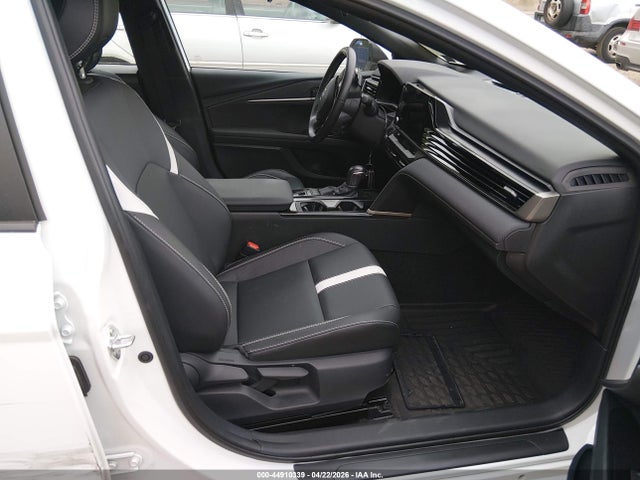 2025 Toyota Camry Se მანქანა იყიდება აუქციონზე, vin: 4T1DAACKXSU184386, აუქციონის ნომერი: 44910339