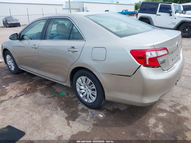 Aukcja sprzedaży 2014 Toyota Camry Le, vin: 4T4BF1FK9ER379412, numer aukcji: 44910346