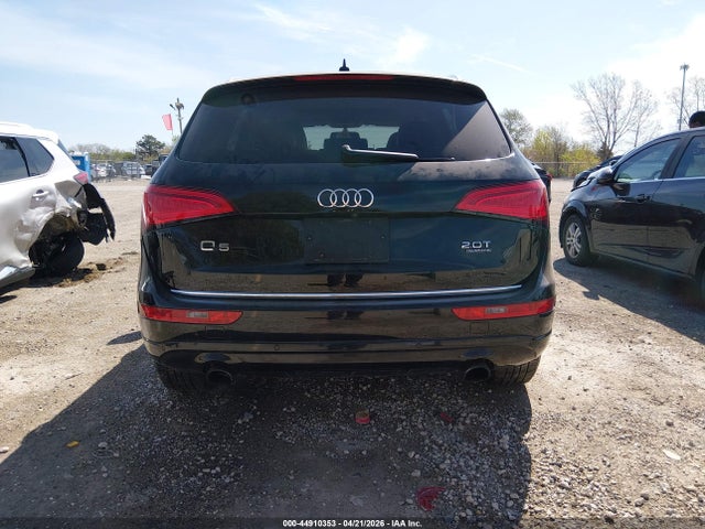 2015 Audi Q5 2.0t Premium მანქანა იყიდება აუქციონზე, vin: WA1LFAFP8FA110605, აუქციონის ნომერი: 44910353