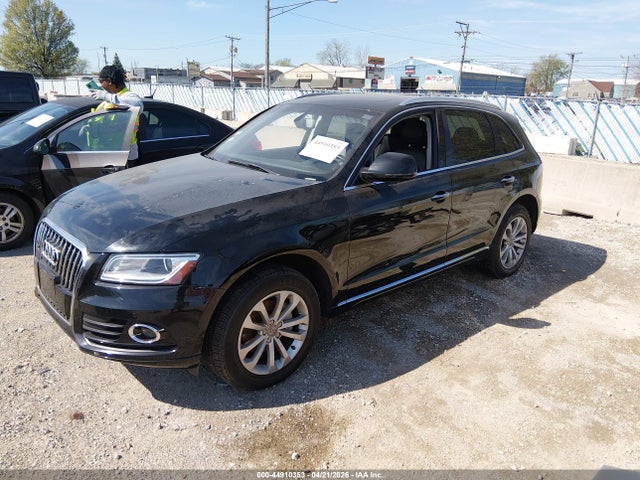2015 Audi Q5 2.0t Premium მანქანა იყიდება აუქციონზე, vin: WA1LFAFP8FA110605, აუქციონის ნომერი: 44910353