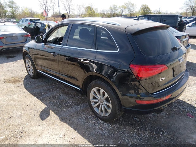 2015 Audi Q5 2.0t Premium მანქანა იყიდება აუქციონზე, vin: WA1LFAFP8FA110605, აუქციონის ნომერი: 44910353