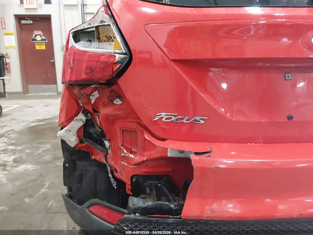 44910388 :رقم المزاد ، 1FADP3K26EL373875 vin ، 2014 Ford Focus Se مزاد بيع