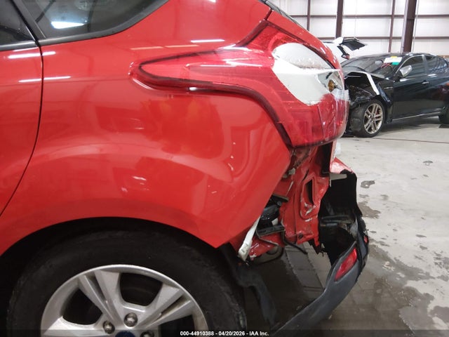 44910388 :رقم المزاد ، 1FADP3K26EL373875 vin ، 2014 Ford Focus Se مزاد بيع
