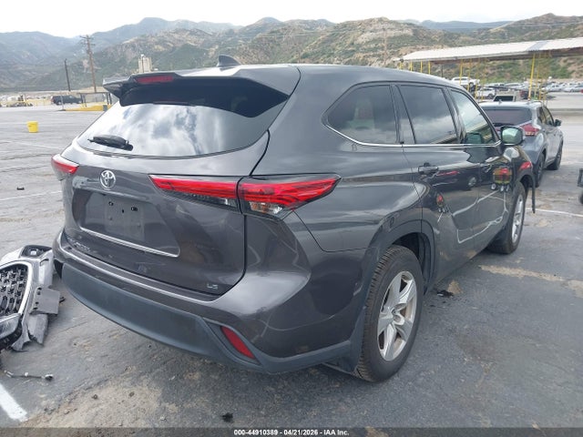 5TDZZRAH0NS542239 Toyota Highlander Le