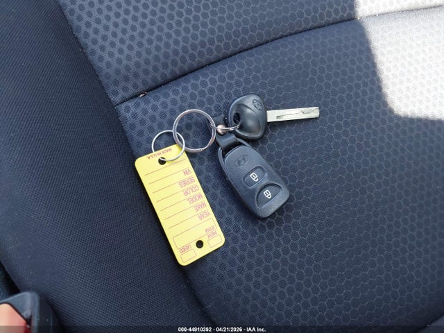 KMHCU5AE0HU336286 Hyundai Accent Sport