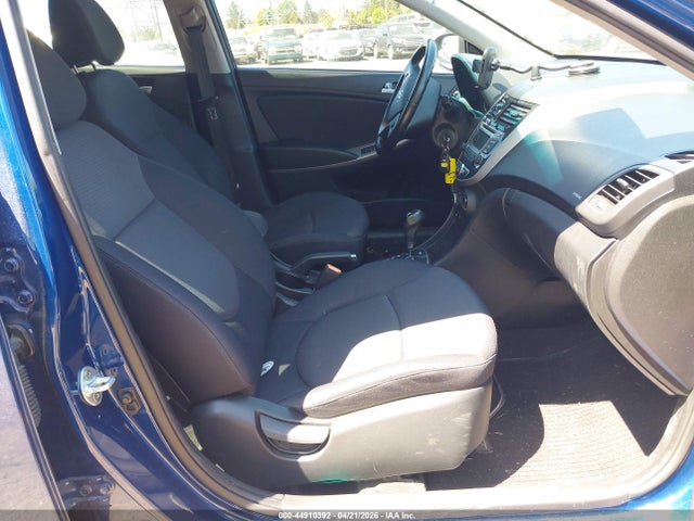 KMHCU5AE0HU336286 Hyundai Accent Sport