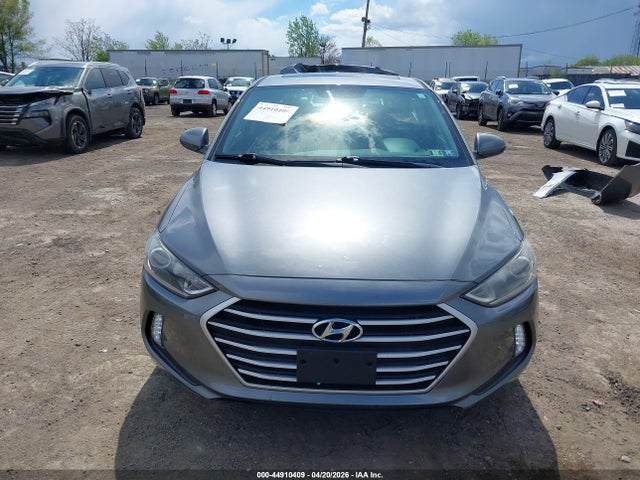 2018 Hyundai Elantra Value Edition მანქანა იყიდება აუქციონზე, vin: 5NPD84LF3JH254498, აუქციონის ნომერი: 44910409