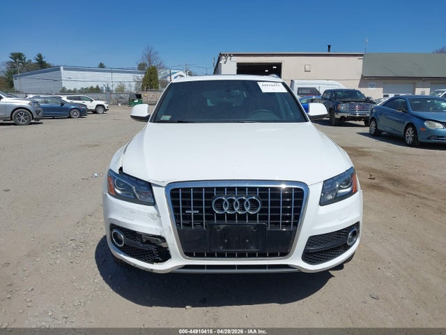 44910415 :رقم المزاد ، WA1DKAFP1BA052864 vin ، 2011 Audi Q5 3.2 Premium Plus مزاد بيع