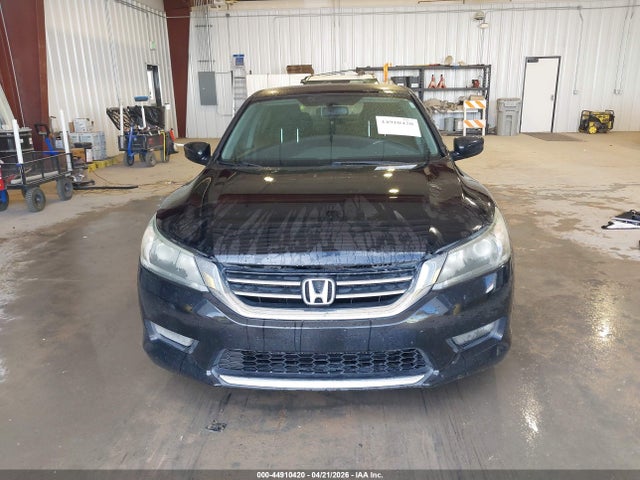 44910420 :رقم المزاد ، 1HGCR2E53FA177178 vin ، 2015 Honda Accord Sport مزاد بيع
