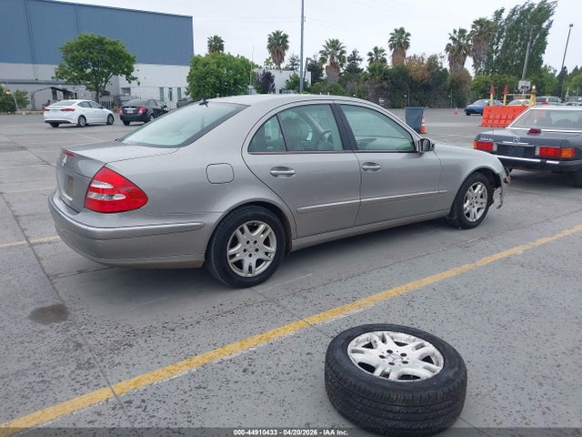 Продажа на аукционе авто 2004 Mercedes-benz E 320, vin: WDBUF65J54A414829, номер лота: 44910433
