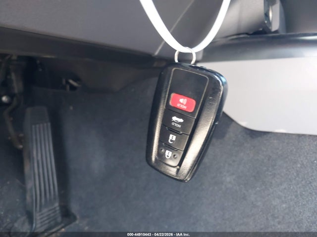 4T1B31HK5KU005505 Toyota Camry Hybrid Le