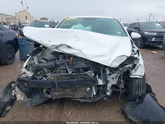 2022 Hyundai Accent Se მანქანა იყიდება აუქციონზე, vin: 3KPC24A65NE178583, აუქციონის ნომერი: 44910467