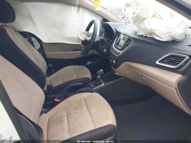 2022 Hyundai Accent Se მანქანა იყიდება აუქციონზე, vin: 3KPC24A65NE178583, აუქციონის ნომერი: 44910467
