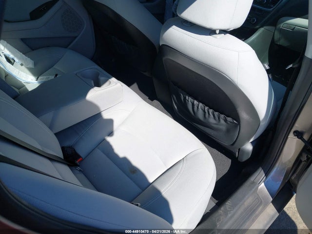 Продажа на аукционе авто 2015 Kia Optima Lx, vin: 5XXGM4A73FG351806, номер лота: 44910470