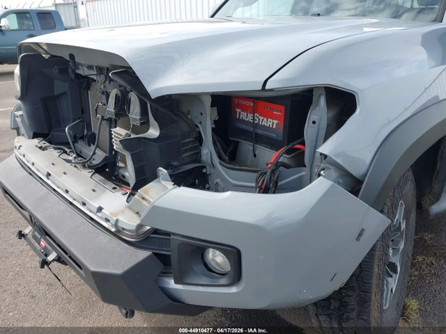 3TMCZ5AN8KM275609 Toyota Tacoma Trd Off Road