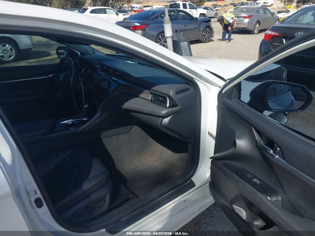 4T1B61HK0KU685692 Toyota CAMRY XSE