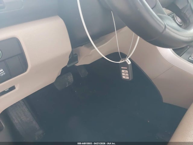 44910503 :رقم المزاد ، 1HGCR2F81FA087827 vin ، 2015 Honda Accord Ex-l مزاد بيع
