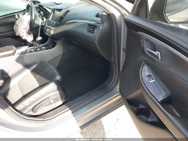 2017 Chevrolet Impala 1lt მანქანა იყიდება აუქციონზე, vin: 2G1105S3XH9184009, აუქციონის ნომერი: 44910504