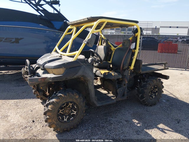 44910520 :رقم المزاد ، 3JBUGAN44HK000332 vin ، 2017 Can-am Defender Hd8/hd8 Dps مزاد بيع