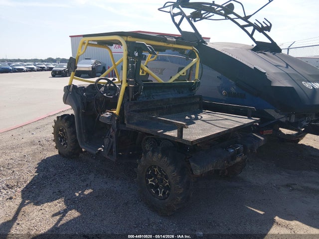 44910520 :رقم المزاد ، 3JBUGAN44HK000332 vin ، 2017 Can-am Defender Hd8/hd8 Dps مزاد بيع