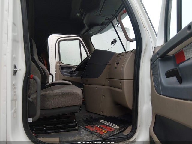 3AKJGLDR7JSGY8508 Freightliner Cascadia 125