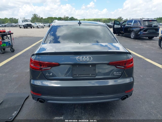 44910530 :رقم المزاد ، WAUDNAF41JA125102 vin ، 2018 Audi A4 2.0t Premium/2.0t Tech Premium مزاد بيع