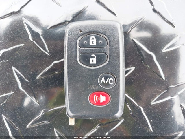 Продажа на аукционе авто 2015 Toyota Prius Four, vin: JTDKN3DU0F1962553, номер лота: 44910570