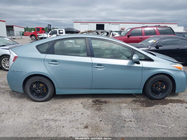 Продажа на аукционе авто 2015 Toyota Prius Four, vin: JTDKN3DU0F1962553, номер лота: 44910570