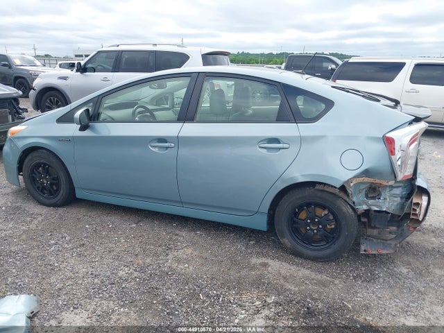 Продажа на аукционе авто 2015 Toyota Prius Four, vin: JTDKN3DU0F1962553, номер лота: 44910570