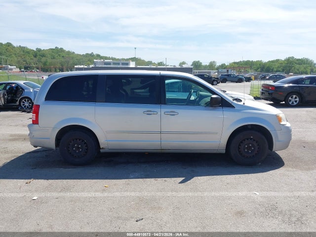 Продаж на аукціоні авто 2010 Chrysler Town & Country Lx, vin: 2A4RR4DE7AR206203, номер лоту: 44910573