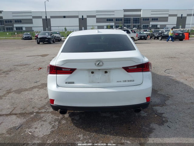 44910581 :رقم المزاد ، JTHCF1D27F5028451 vin ، 2015 Lexus Is 250 مزاد بيع
