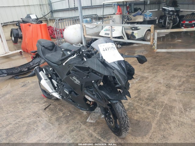 2026 Kawasaki Ex500 H მანქანა იყიდება აუქციონზე, vin: ML5EXGH1XTDA73443, აუქციონის ნომერი: 44910582