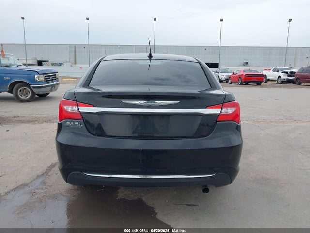 2013 Chrysler 200 Touring მანქანა იყიდება აუქციონზე, vin: 1C3CCBBB5DN736167, აუქციონის ნომერი: 44910584