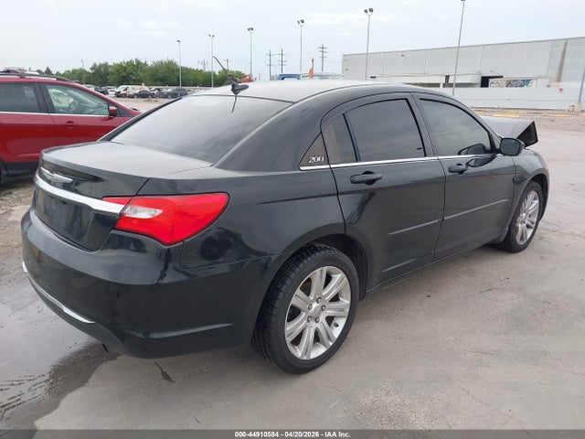2013 Chrysler 200 Touring მანქანა იყიდება აუქციონზე, vin: 1C3CCBBB5DN736167, აუქციონის ნომერი: 44910584