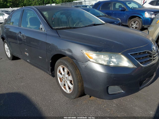 2011 Toyota Camry Le მანქანა იყიდება აუქციონზე, vin: 4T1BF3EK1BU668187, აუქციონის ნომერი: 44910599