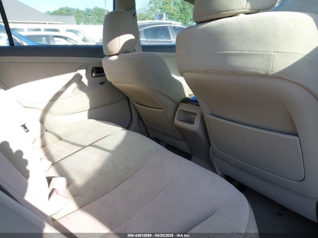 2011 Toyota Camry Le მანქანა იყიდება აუქციონზე, vin: 4T1BF3EK1BU668187, აუქციონის ნომერი: 44910599