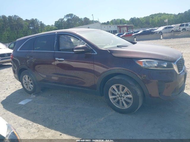 Продаж на аукціоні авто 2019 Kia Sorento 2.4l Lx, vin: 5XYPG4A31KG575425, номер лоту: 44910653