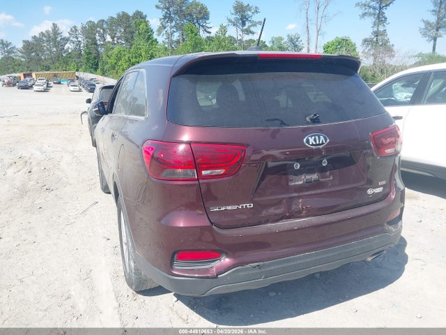 Продаж на аукціоні авто 2019 Kia Sorento 2.4l Lx, vin: 5XYPG4A31KG575425, номер лоту: 44910653