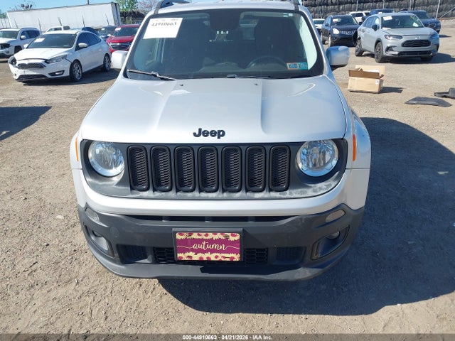 44910663 :رقم المزاد ، ZACCJBBB9HPG10098 vin ، 2017 Jeep Renegade Altitude 4x4 مزاد بيع